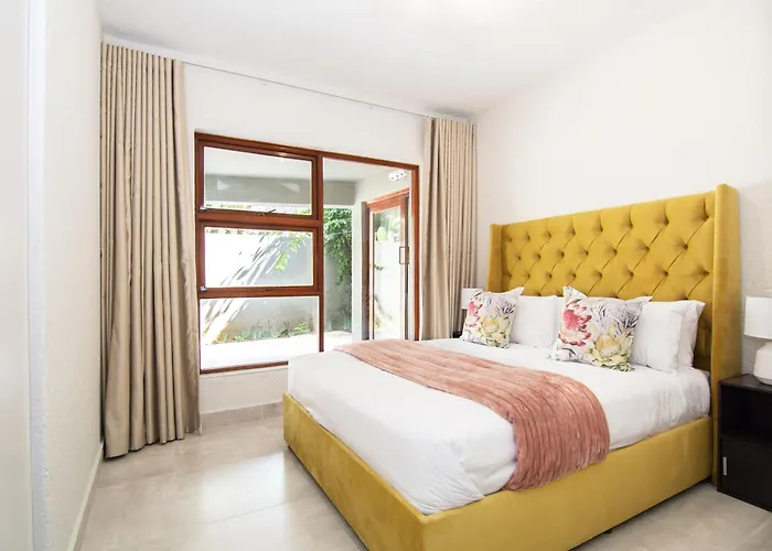 Luxury Apartment Sandton City